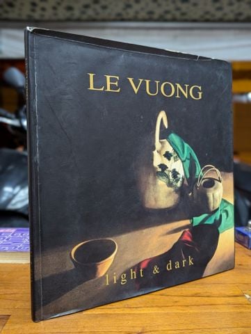 Light and Dark - le Vuong