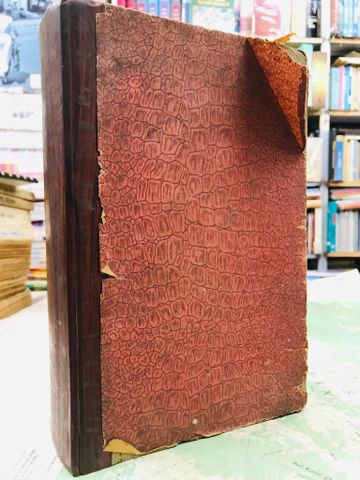  Đại Việt thông sử - Lê Quý Đôn ( sách đóng bìa cứng , còn bìa gốc , có phần phụ lục chữ hán ) 