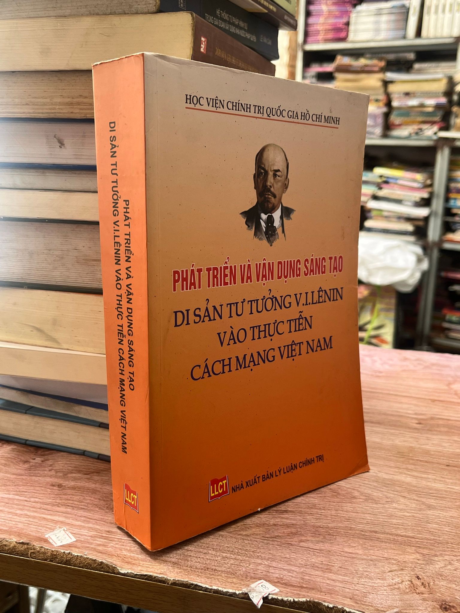  Phát triển và vận dụng sáng tạo di sản tư tưởng V.I.Lênin vào thực tiễn cách mạng Việt Nam 