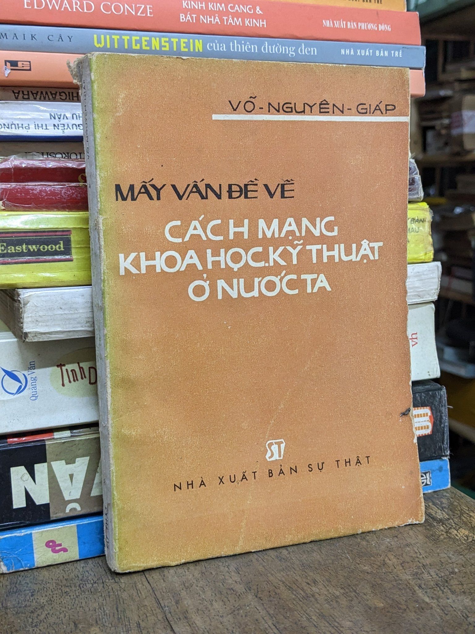 Mấy vấn đề về cách mạng khoa học kỹ thuật ở nước ta - Võ Nguyên Giáp 