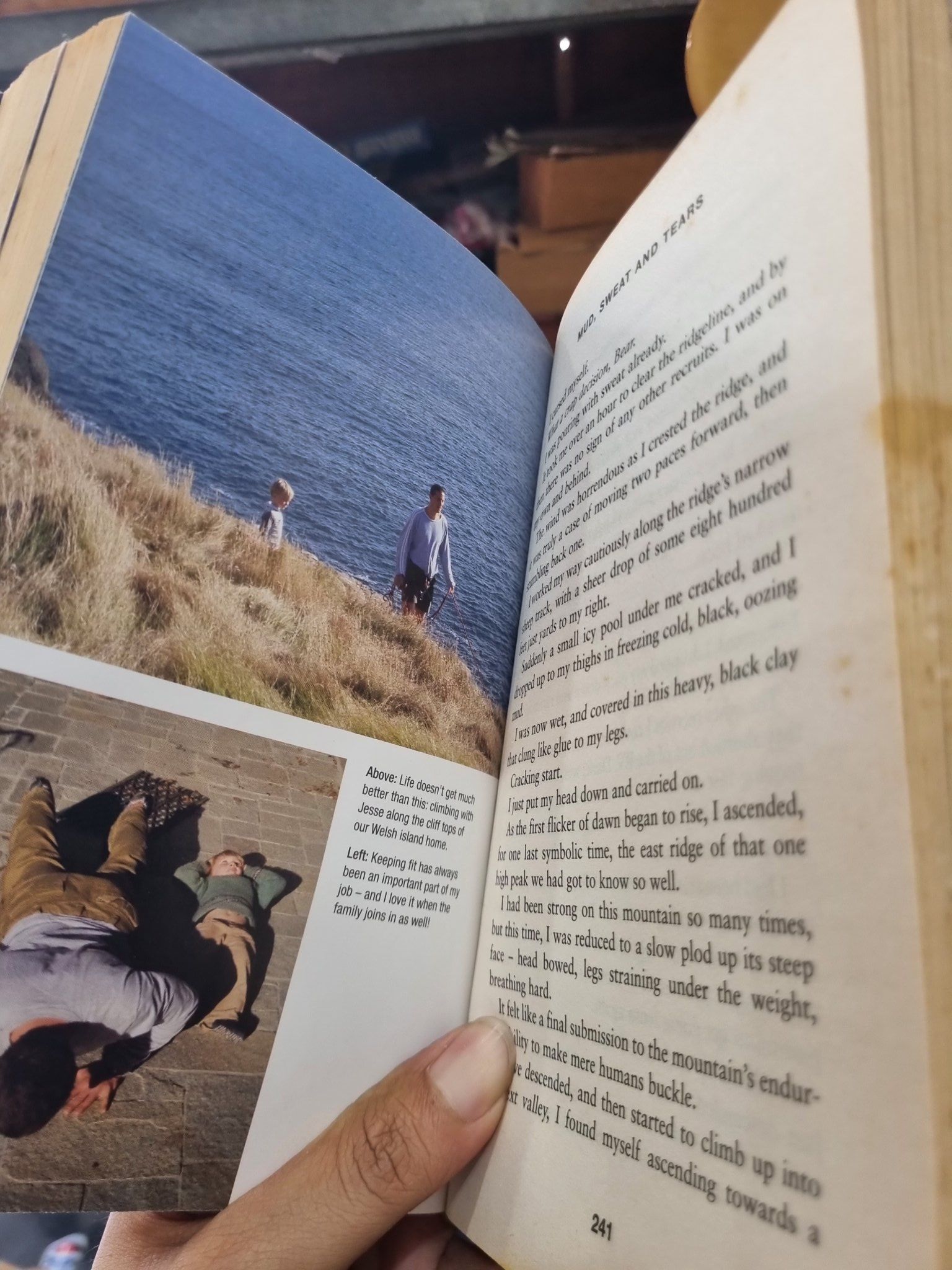MUD, SWEAT AND TEARS (AN AUTOBIOGRAPHY) - BEAR GRYLLS – Momo Bookstore
