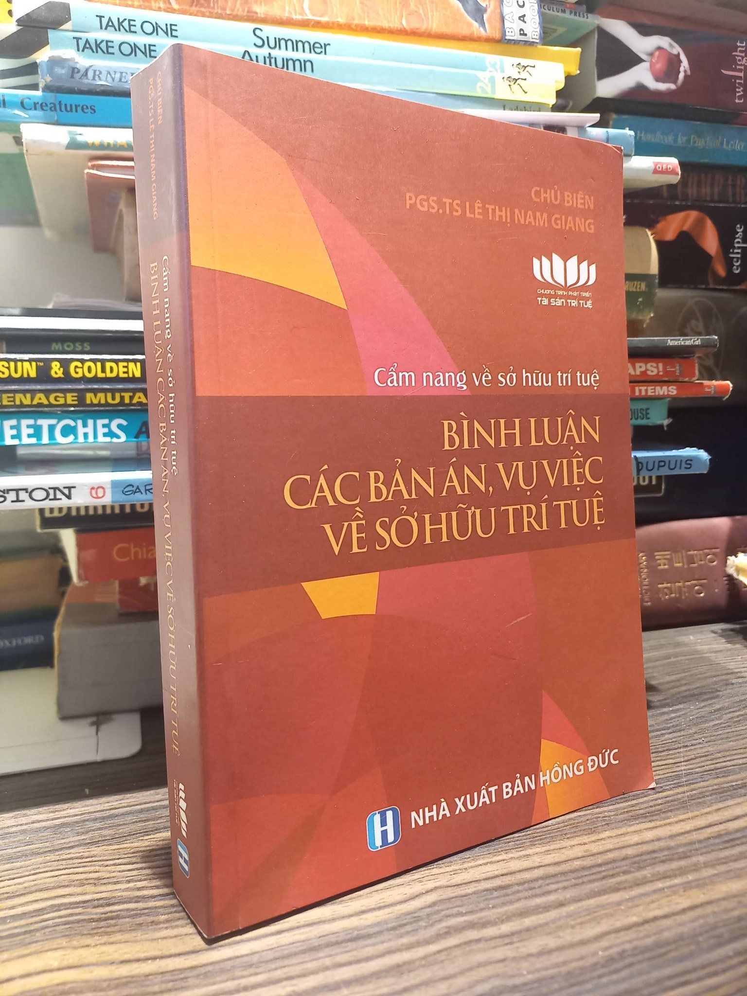  Bình luận các bản án, vụ việc về sở hữu trí tuệ - PGS. TS Lê Thị Nam Giang 