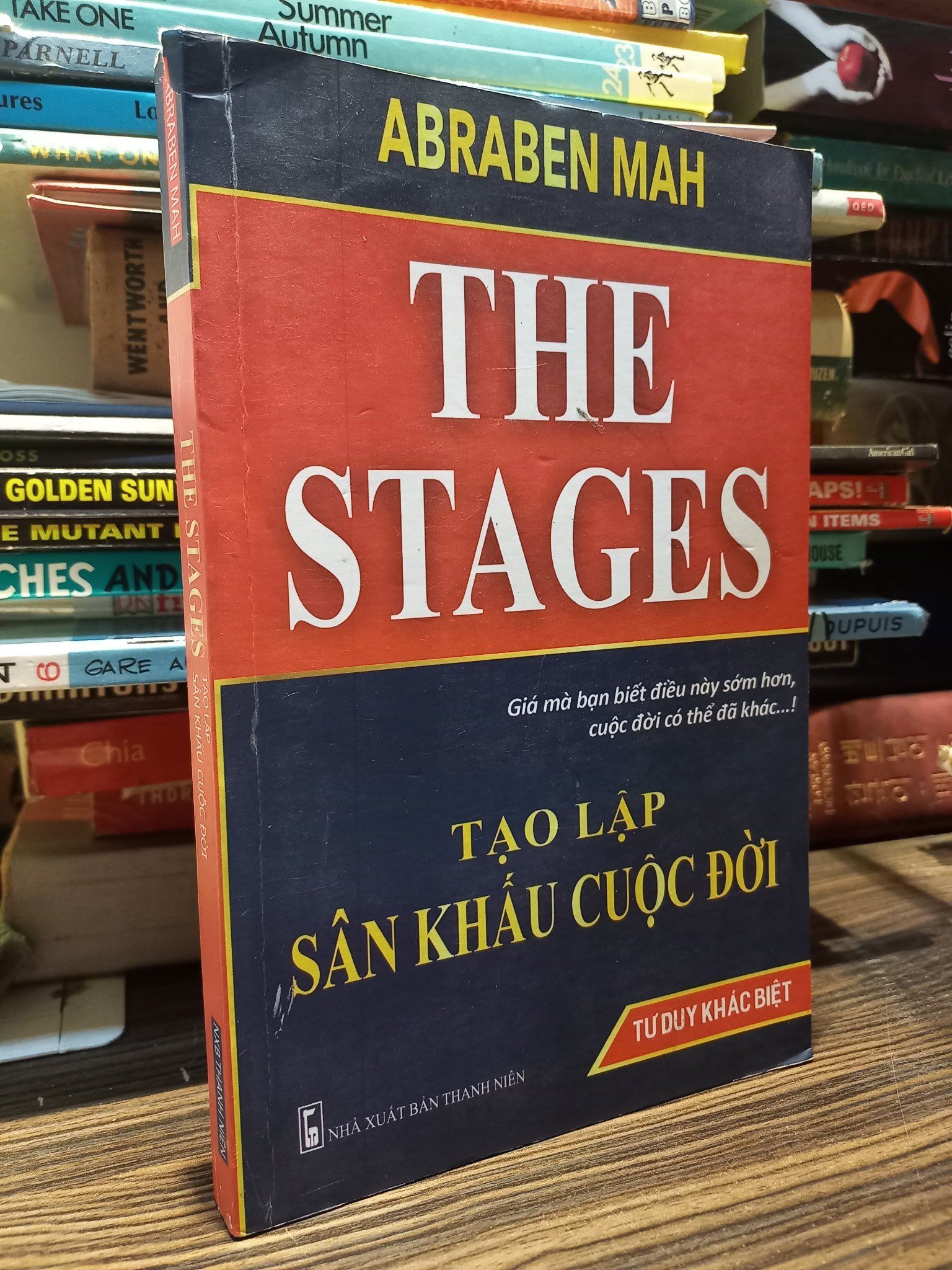  Tạo lập sân khấu cuộc đời - Abraben Mah 