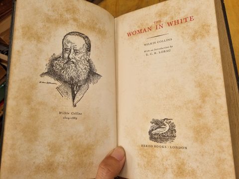  LITERARY HERITAGE COLLECTION : THE WOMEN IN WHITE (WILKIE COLLINS) 