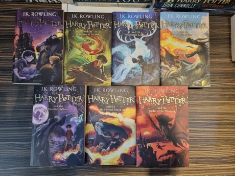  HARRY POTTER : Full Set 7 Books - J.K. Rowling (Bloombury Publishing) 