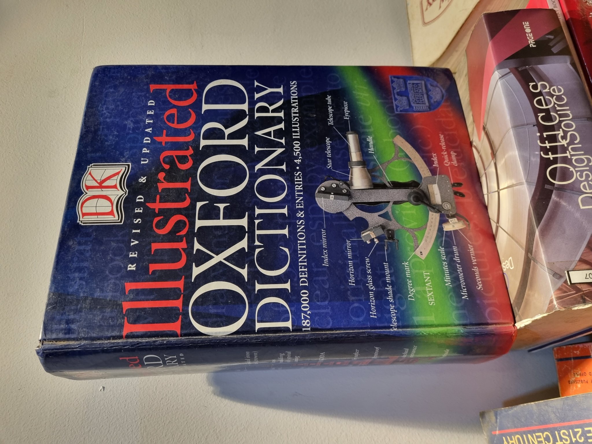 洋書 Oxford Illustrated Dictionary 81hZTz3qBDL._UF894,1000_QL80_.jpg