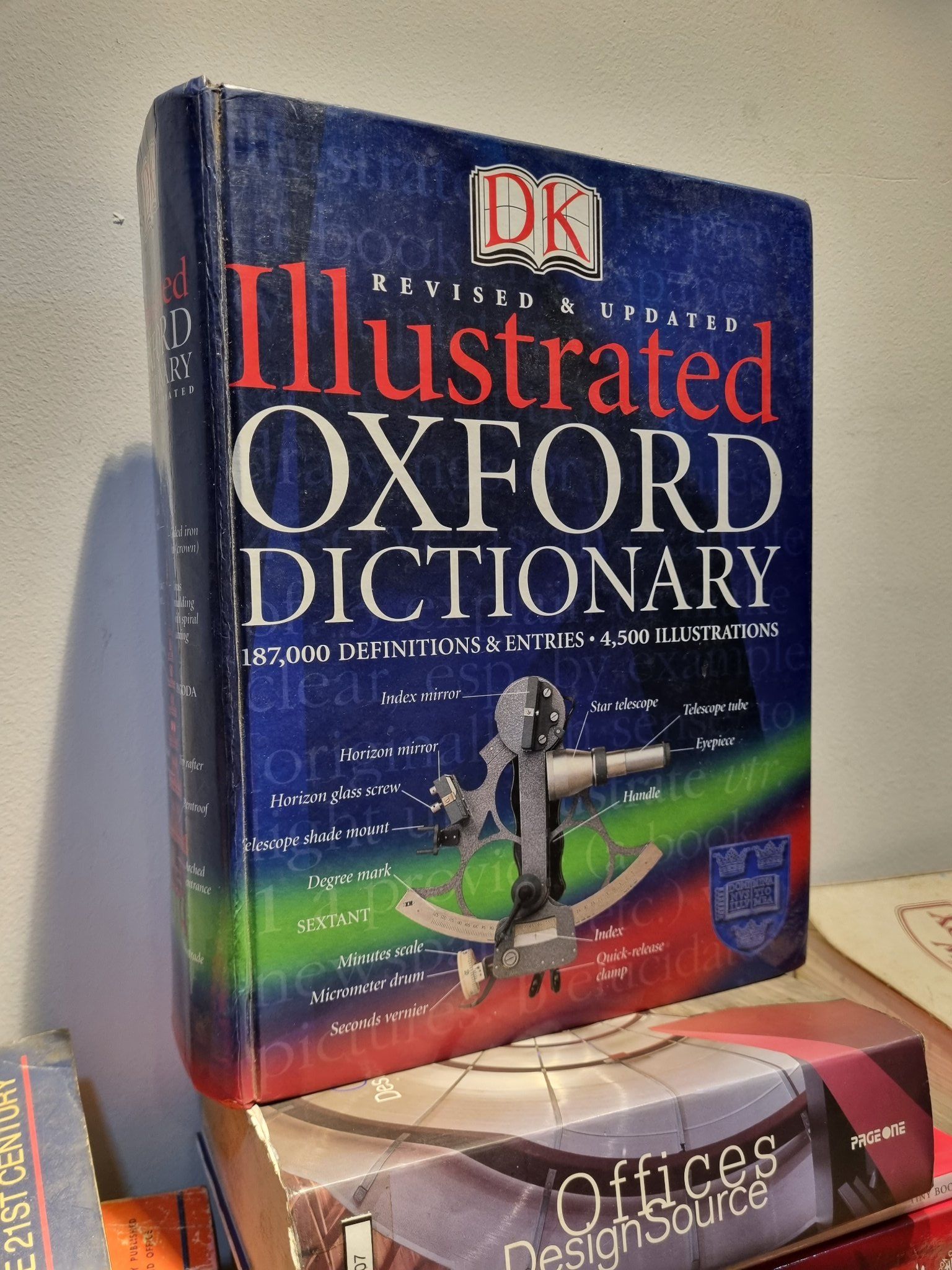 洋書 Oxford Illustrated Dictionary isbn_9780789438881