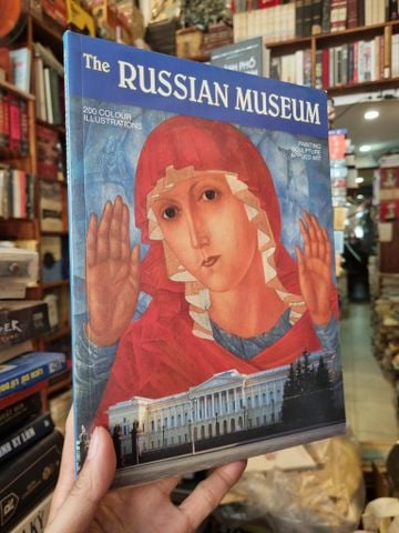  The Russian Museum: 200 Colour Illustrations – Painting, Sculpture, Applied Art 