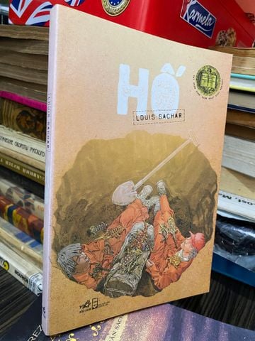  Hố - Louis Sachar ( Người Dịch Nguyên Hương ) 