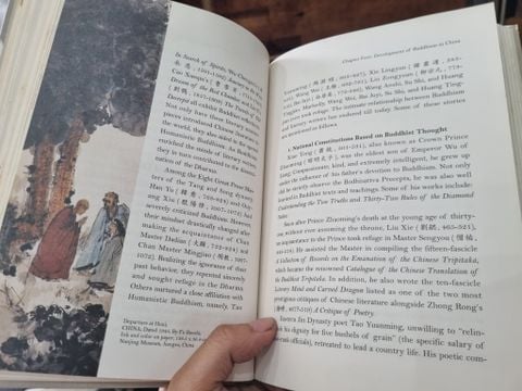  HUMANISTIC BUDDHISM: HOLDING TRUE TO THE ORIGINAL INTENTS OF BUDDHA - Venerable Master Hssing Yun 