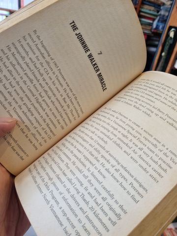  THE TIGER MAN OF VIETNAM - Frank Walker 