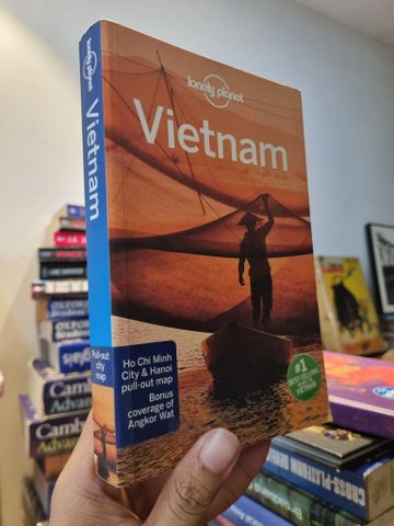VIETNAM - Lonely Planet (11th, 12th, 13th Edition)
