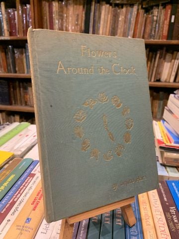  FLOWERS AROUND THE CLOCK - Seiko Hara 