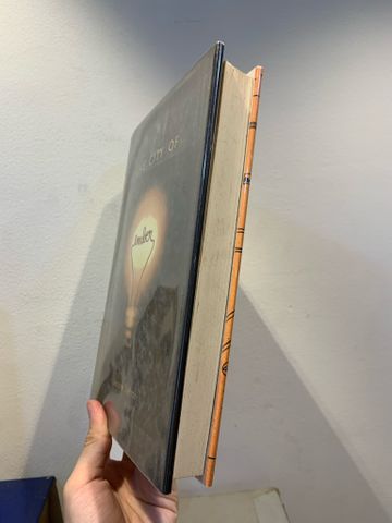  THE CITY OF EMBER - Jeanne DuPrau 