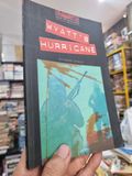  WYATT'S HURRICANE - Desmond Bagley (Oxford Bookworms 3) (Luyện đọc tiếng Anh) 