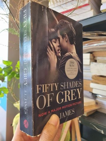 Fifty Shades Series: Grey | Darker | Freed - E. L. James