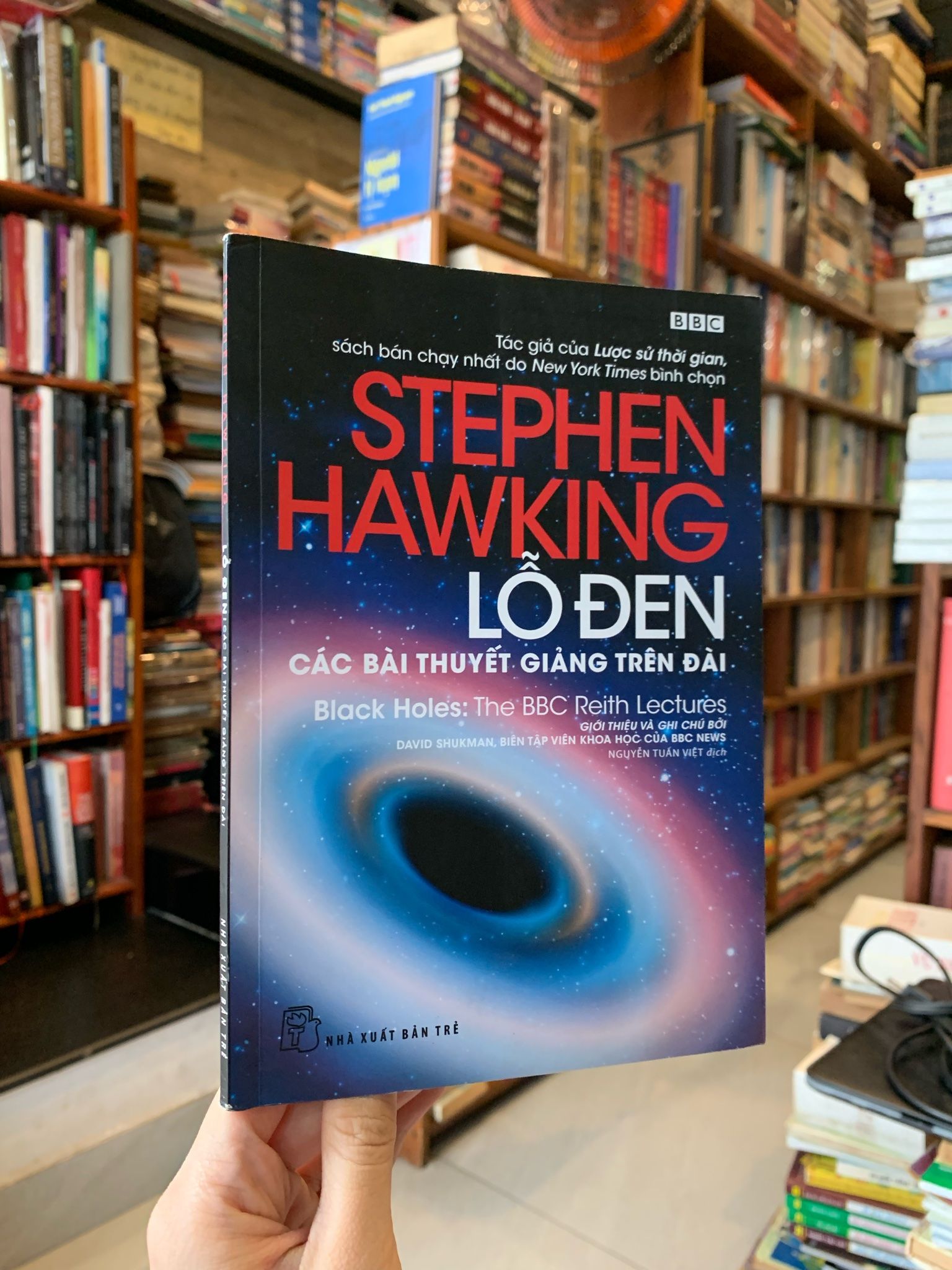  LỖ ĐEN: Các bài thuyết giảng trên đài - Stephen Hawking 