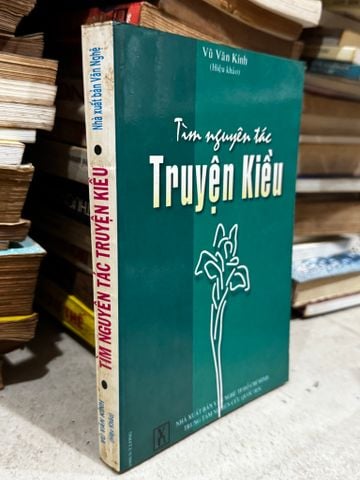  Tìm nguyên tác truyện Kiều - Vũ Văn Kính hiệu khảo 