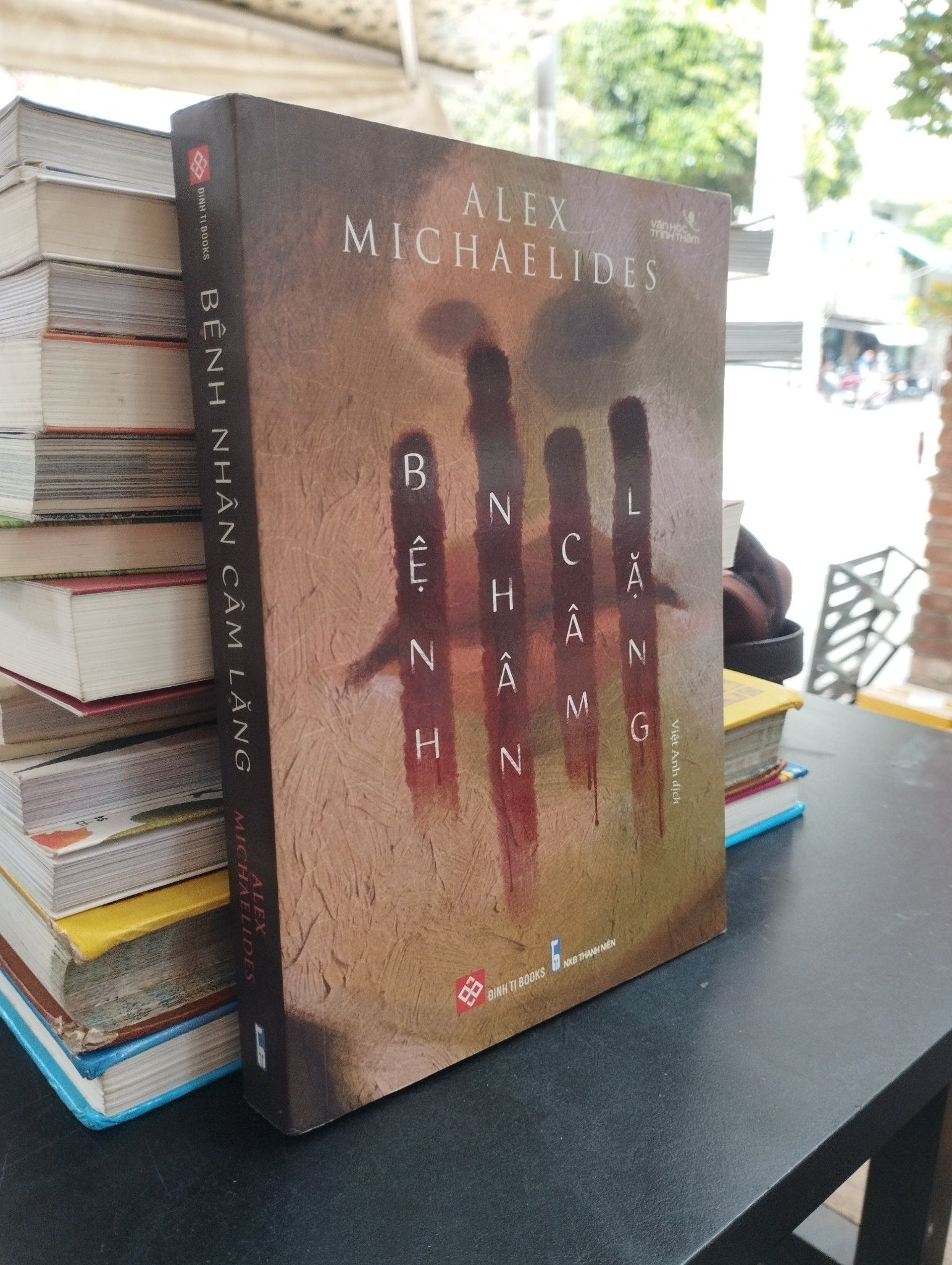  Bệnh nhân câm lặng - Alex Michaelides 