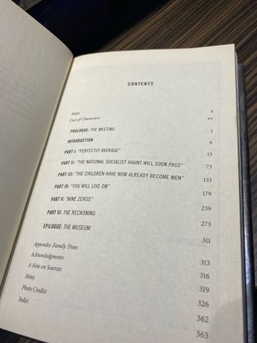  NAZI BILLIONAIRES: THE DARK HISTORY OF GERMANY'S WEALTHIEST DYNASTIES - DAVID DE JONG 