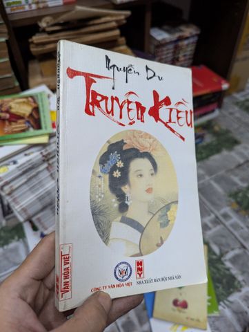  Truyện Kiều - Nguyễn Du 