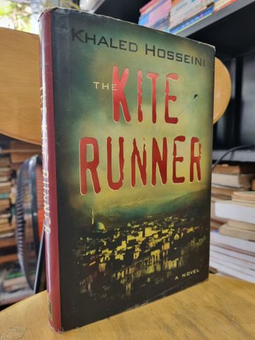  THE KITE RUNNER - KHALED HOSSEINI 