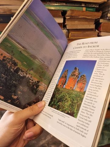  ALONG THE ROYAL ROADS TO ANGOR 