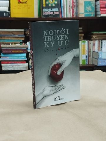  Người Truyền Ký Ức - Lois Lowry 