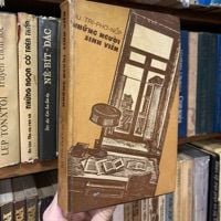 Những người sinh viên - Nxb Cầu Vồng