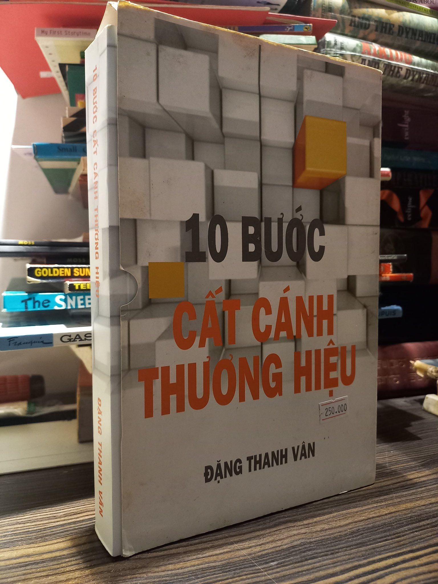  10 Bước Cất Cánh Thương Hiệu (Có Hộp) - Đặng Thanh Vân 