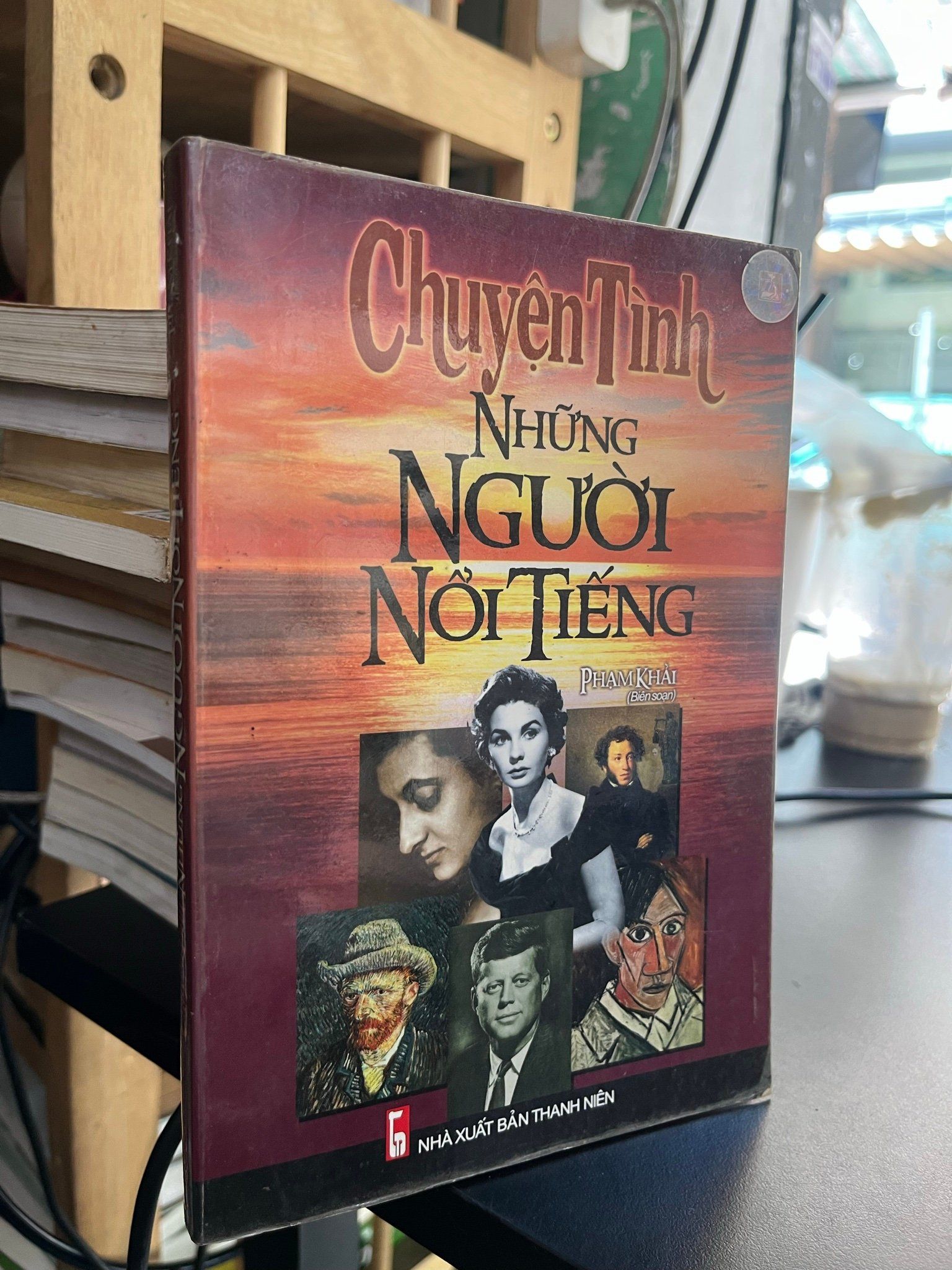  Chuyện tình những người nổi tiếng - Phạm Khải biên soạn 