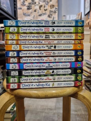  Diary of a Wimpy Kid Series - Jeff Kinney 