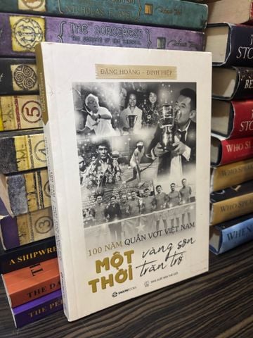  100 năm quần vợt Việt Nam, một thời vàng son, một thời trăn trở - Đặng Hoàng & Đinh Hiệp 