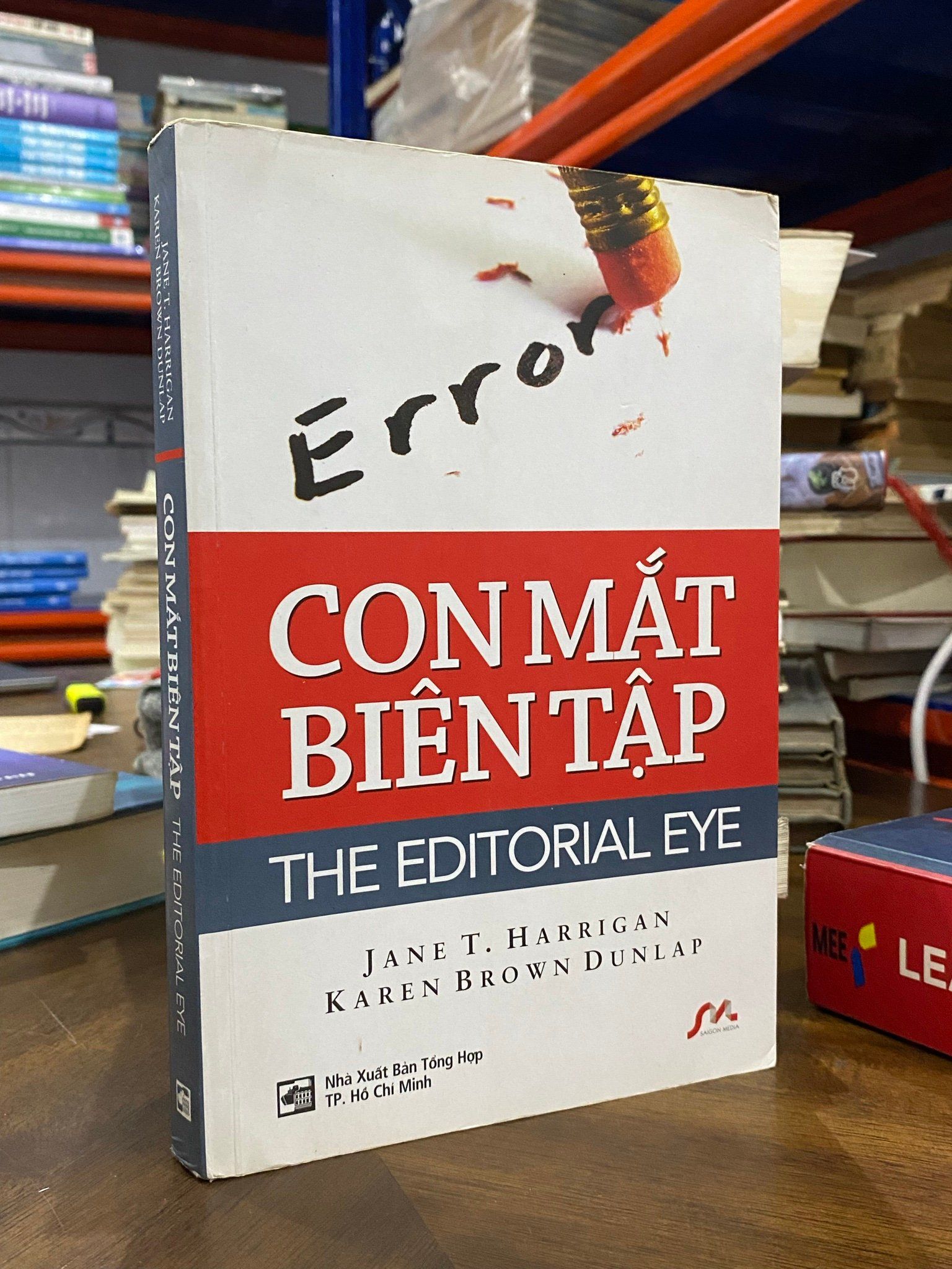  Con mắt biên tập - Jane T. Harrigan 
