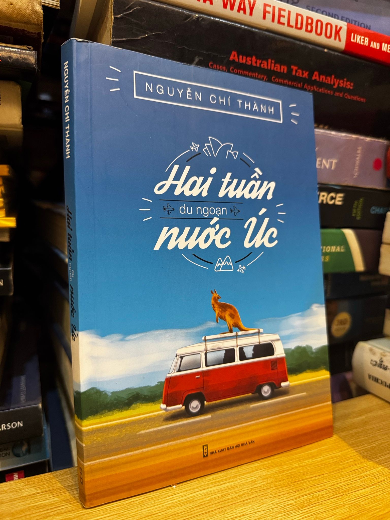  Hai tuần du ngoạn nước Úc - Nguyễn Chí Thành 