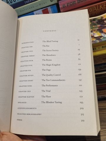  CORK DORK : A Wine-Fueled Adventure Among the Obsessive Sommeliers, Big Bottle Hunters, and Rogue Scientists Who Taught Me to Live for Taste - Bianca Bosker 