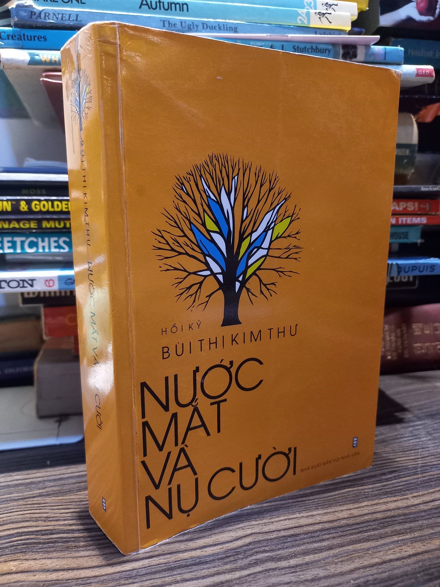  Nước mắt và nụ cười - Bùi Thị Kim Thư 