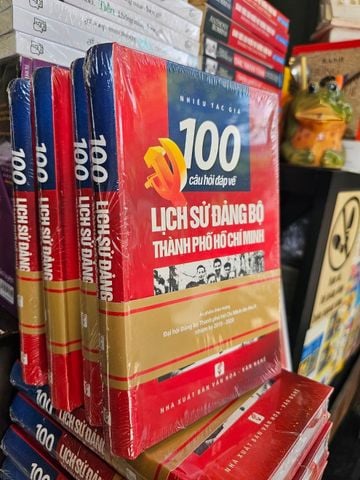  100 câu hỏi đáp về lịch sử Đảng bộ thành phố Hồ Chí Minh 