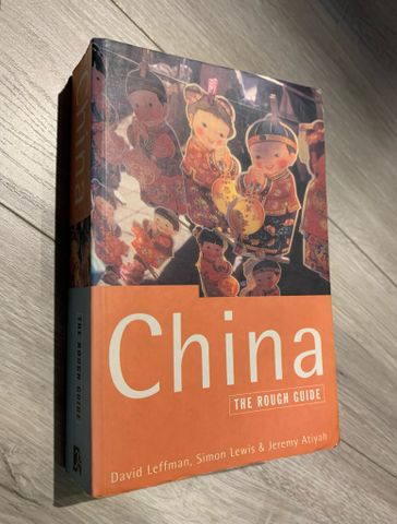  CHINA: THE ROUGH GUIDE - 