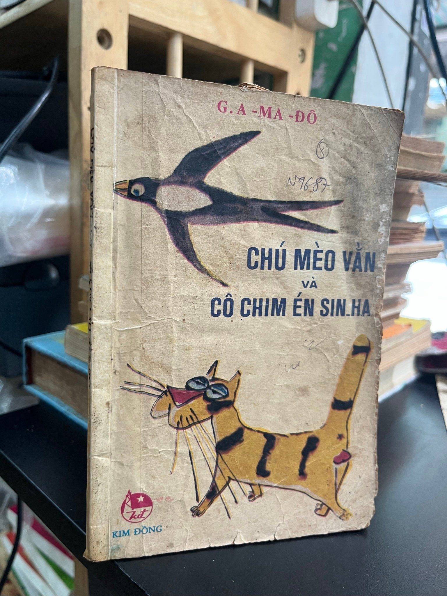  Chú mèo vằn và cô chim én sin-ha - G. A-Ma-đô 