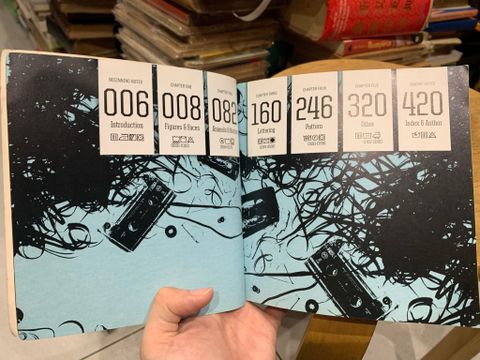  1000 GARMENT GRAPHICS: A COMPREHENSIVE COLLECTION OF WEARABLE DESIGNS - Jeffrey El Jefe Design 