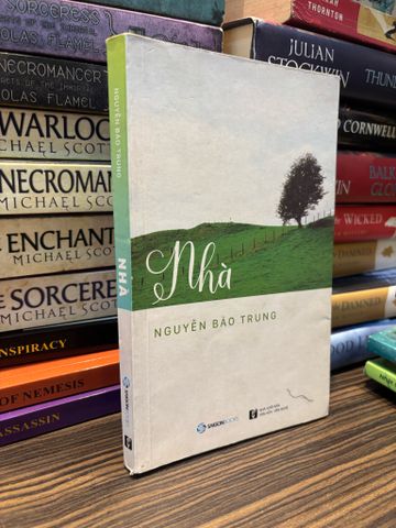  Nhà - Nguyễn Bảo Trung 