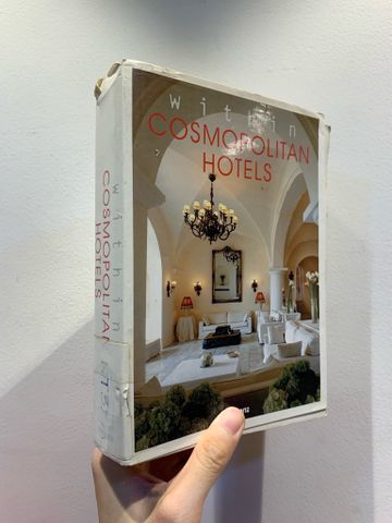  Within Cosmopolitan Hotels - Prgeone 