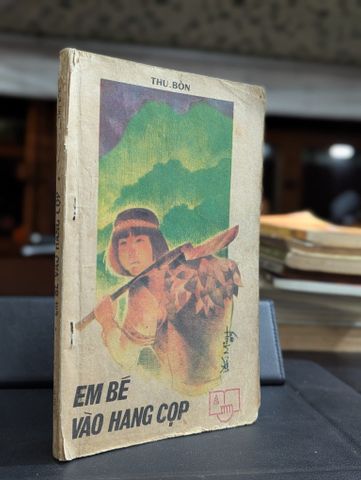 Em Bé Vào Hang Cọp - Thu Bồn