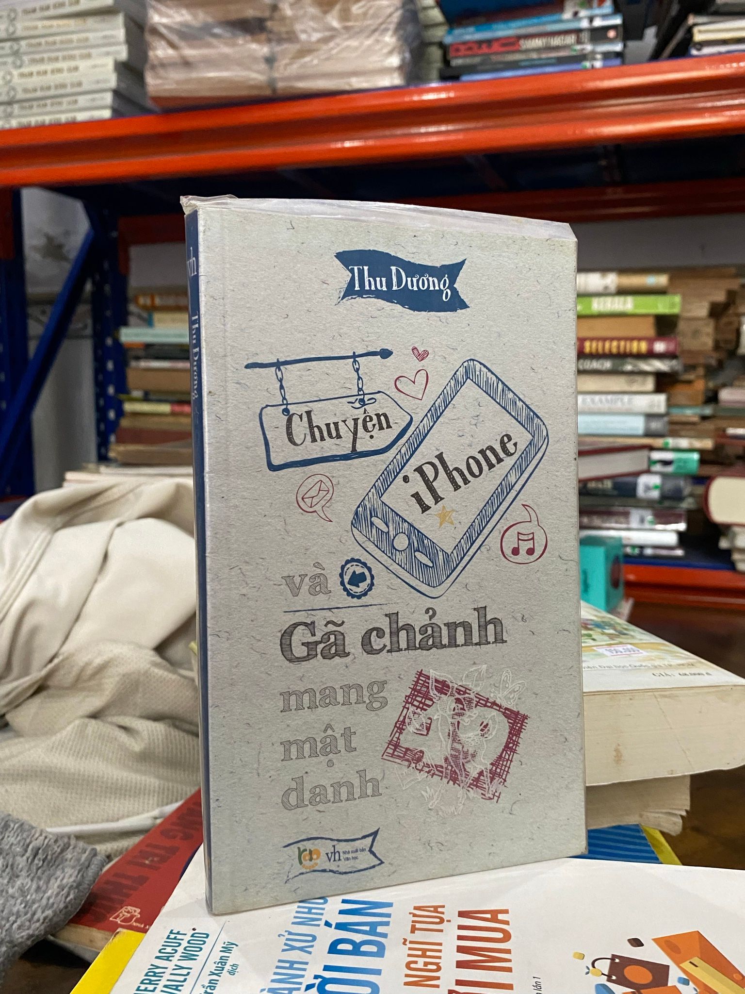  Chuyện iPhone và Gã chảnh mang mật danh - Thu Dương 