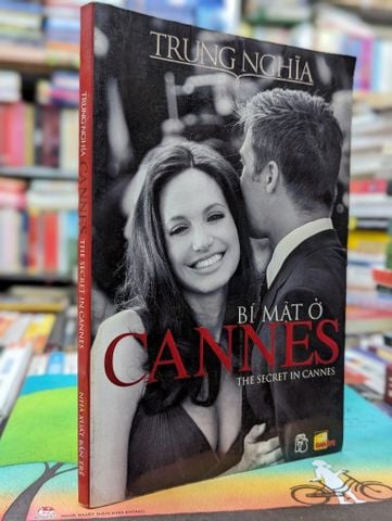  Bí mật ở Cannes - Trung Nghĩa 