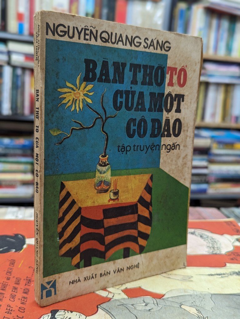 Bàn Thờ Tổ Của Một Cô Đào: Ý Nghĩa và Nghi Thức Thờ Cúng Tổ Nghề