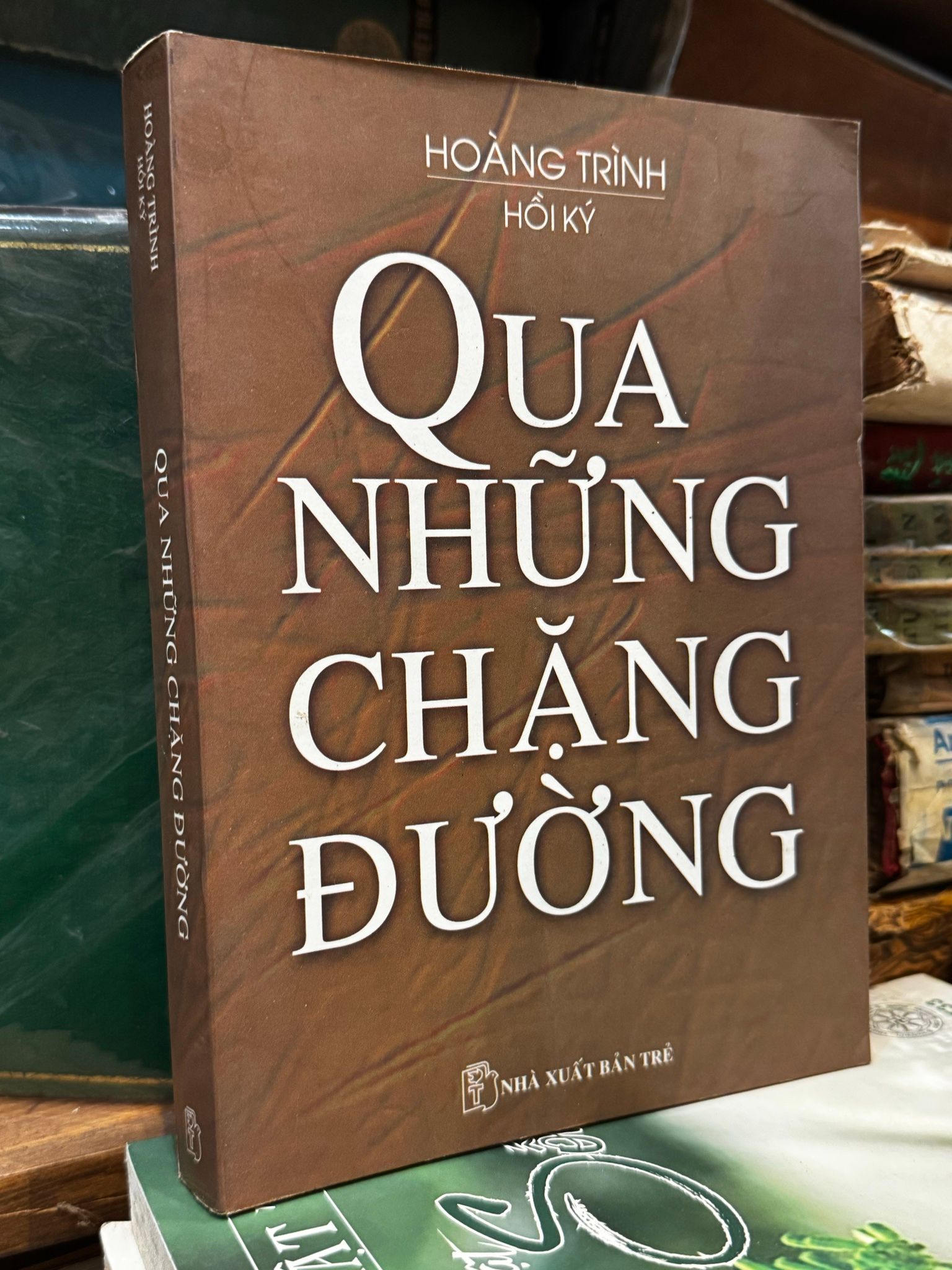  Qua những chặng đường - Hoàng Trình 