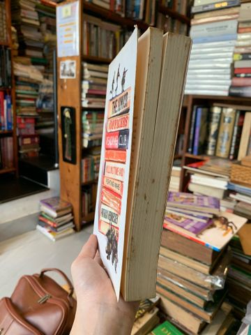  THE JUNIOR OFFICERS' READING CLUB: Killing Time and Fighting Wars - Patrick Hennessey 