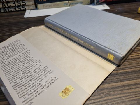  A HISTORY OF BUDDHIST PHILOSOPHY : Continuities and Discontinuities - David J. Kalipahana 